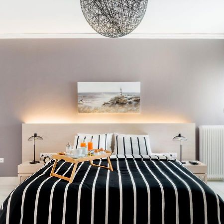 Socrates By Heloni Apartments Atenas Exterior foto