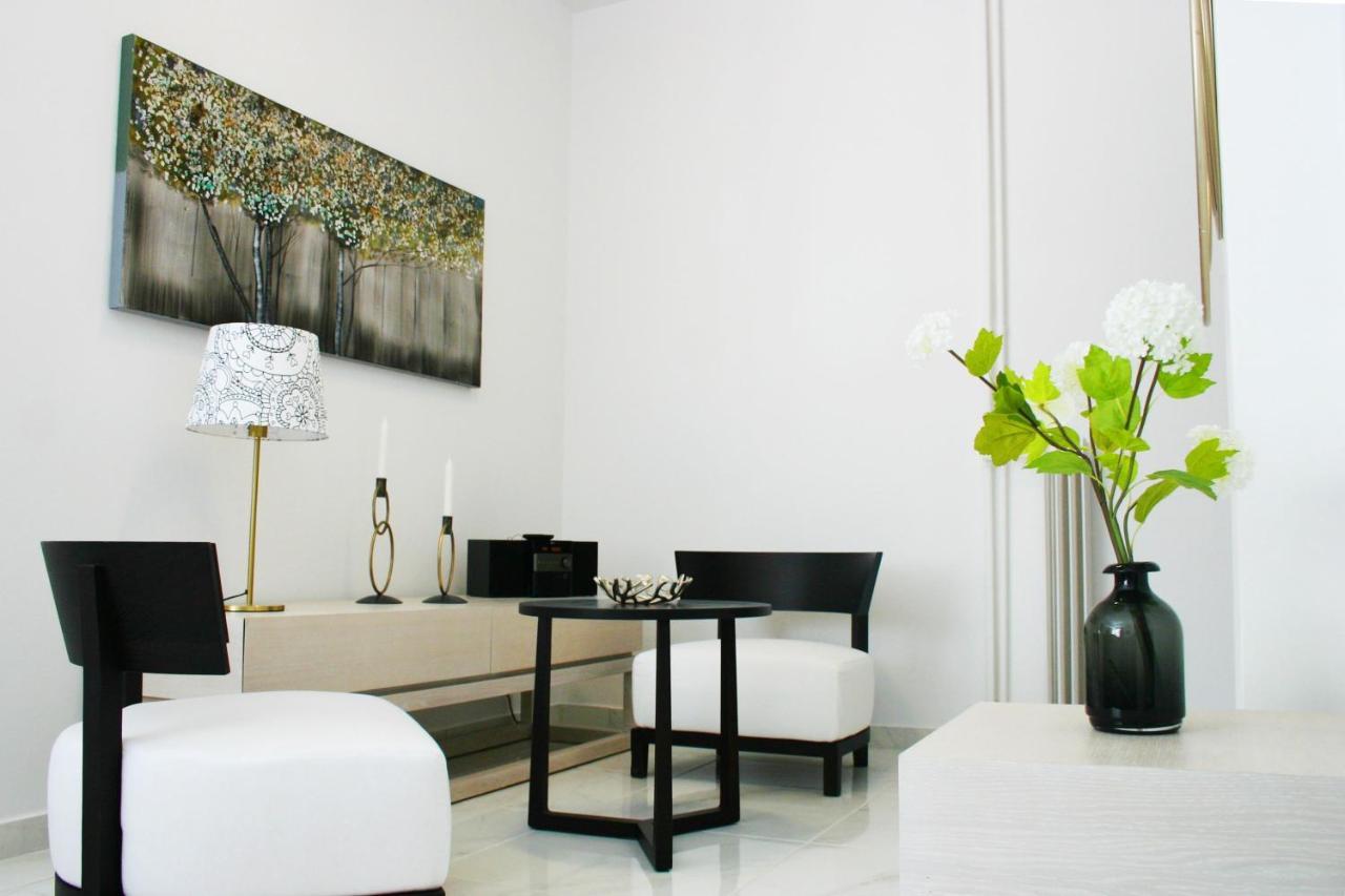 Socrates By Heloni Apartments Atenas Exterior foto