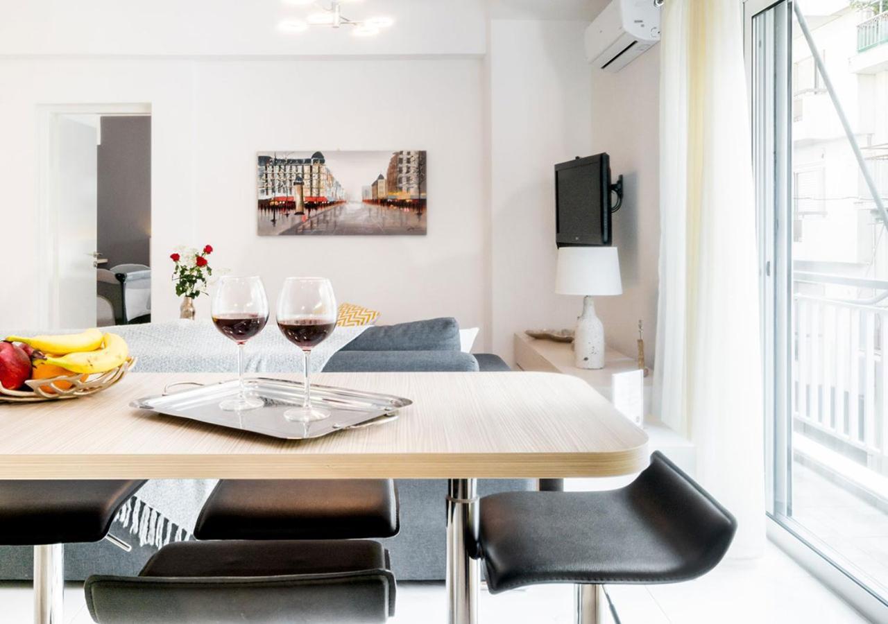Socrates By Heloni Apartments Atenas Exterior foto